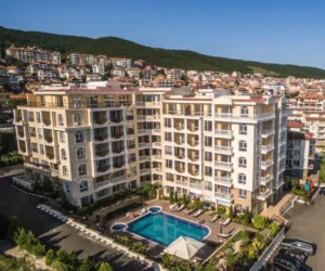 Двухкомнатные апартаменты в комплексе Villa Sardinia, Свети Влас Святи Влас, Болгария