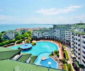 Студия в комплексе Emerald Beach Resort Равда, Болгария