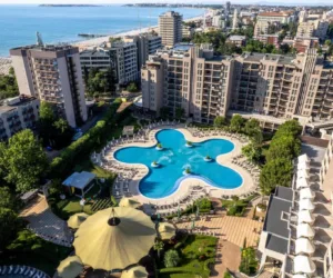 Двухкомнатные апартаменты в комплексе Barcelo Royal Beach Солнечный берег, Болгария