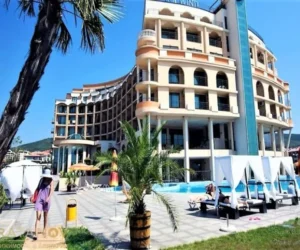 Роскошные апартаменты у моря в комплексе Grand Hotel Sveti Vlas Святи Влас, Болгария
