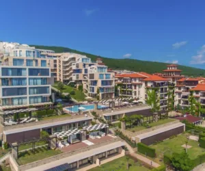 Жилой комплекс Dinevi Dolce Vita 2 Святи Влас, Болгария