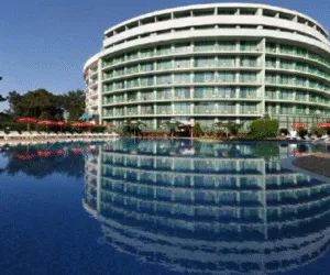 Продажа отеля в 20 метрах от пляжа Солнечный берег, Болгария